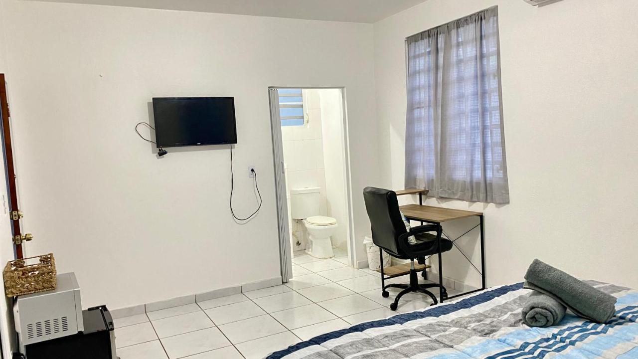 All You Need Studios Walking Distance To Beach Isla Verde סן חואן מראה חיצוני תמונה
